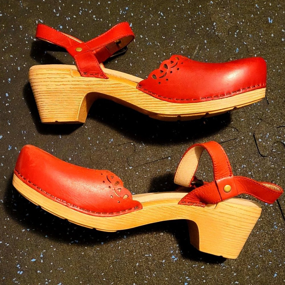 Dansko Marta Mary Janes